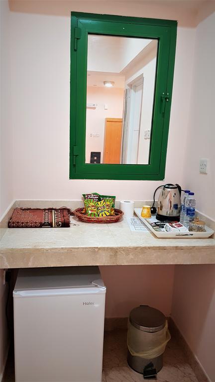 Al Majd Hotel ‘Ibrī Habitación foto